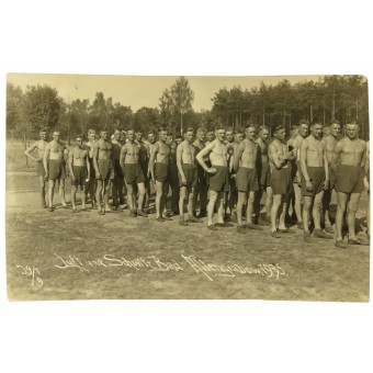 Wehrmacht platoon at the sport training. Espenlaub militaria